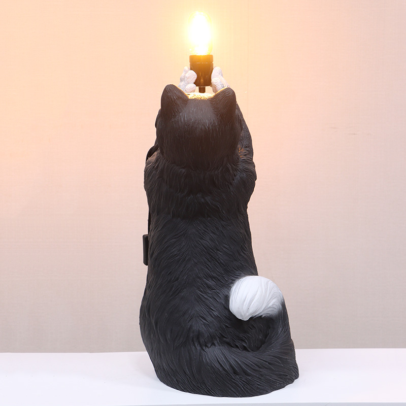 Natureworks Australia Cat Table Lamp - Image 4