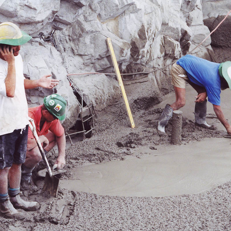 Natureworks Australia Polar Bear Shores-Artificial rock Sea World-in Production photo smoothing the concrete