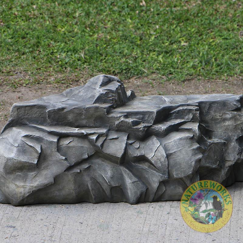 Natureworks Australia Siji Rock small grey-showing length of rock-L82cm x W36cm x H 31cm-170117CC