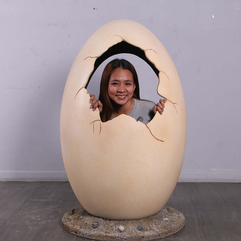 Dinosaur Egg - photo opportunity on base -shown with girl inside-250044-