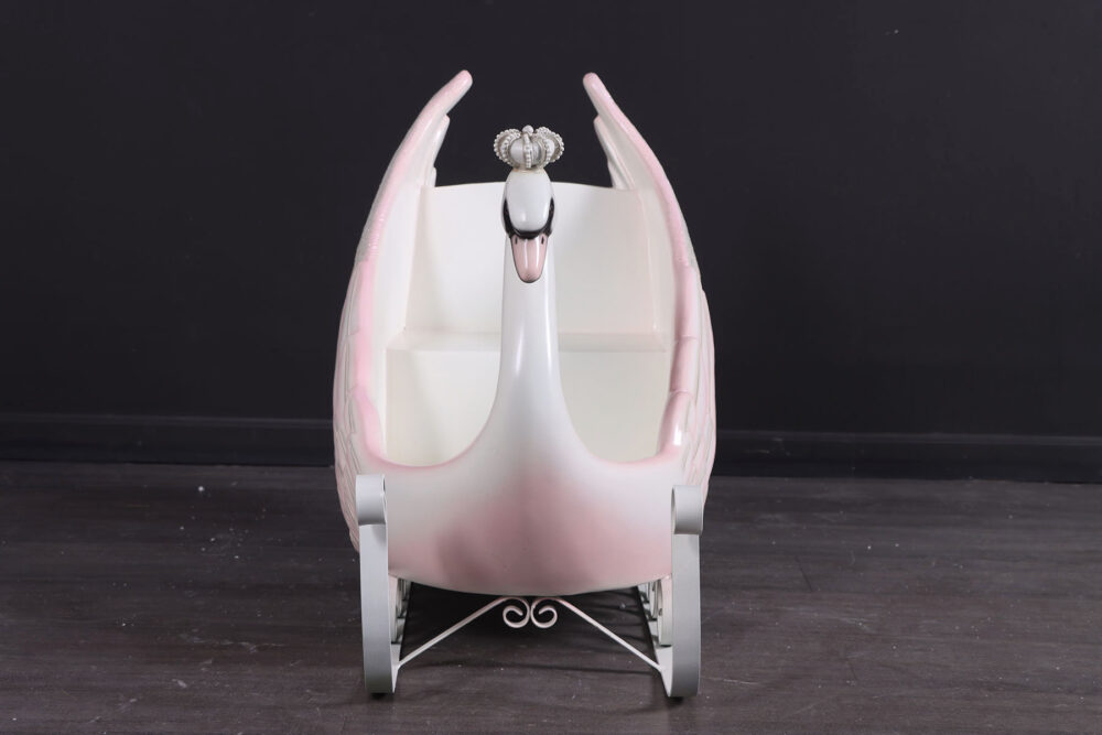 Christmas Romanitic Swan Sleigh - Image 4