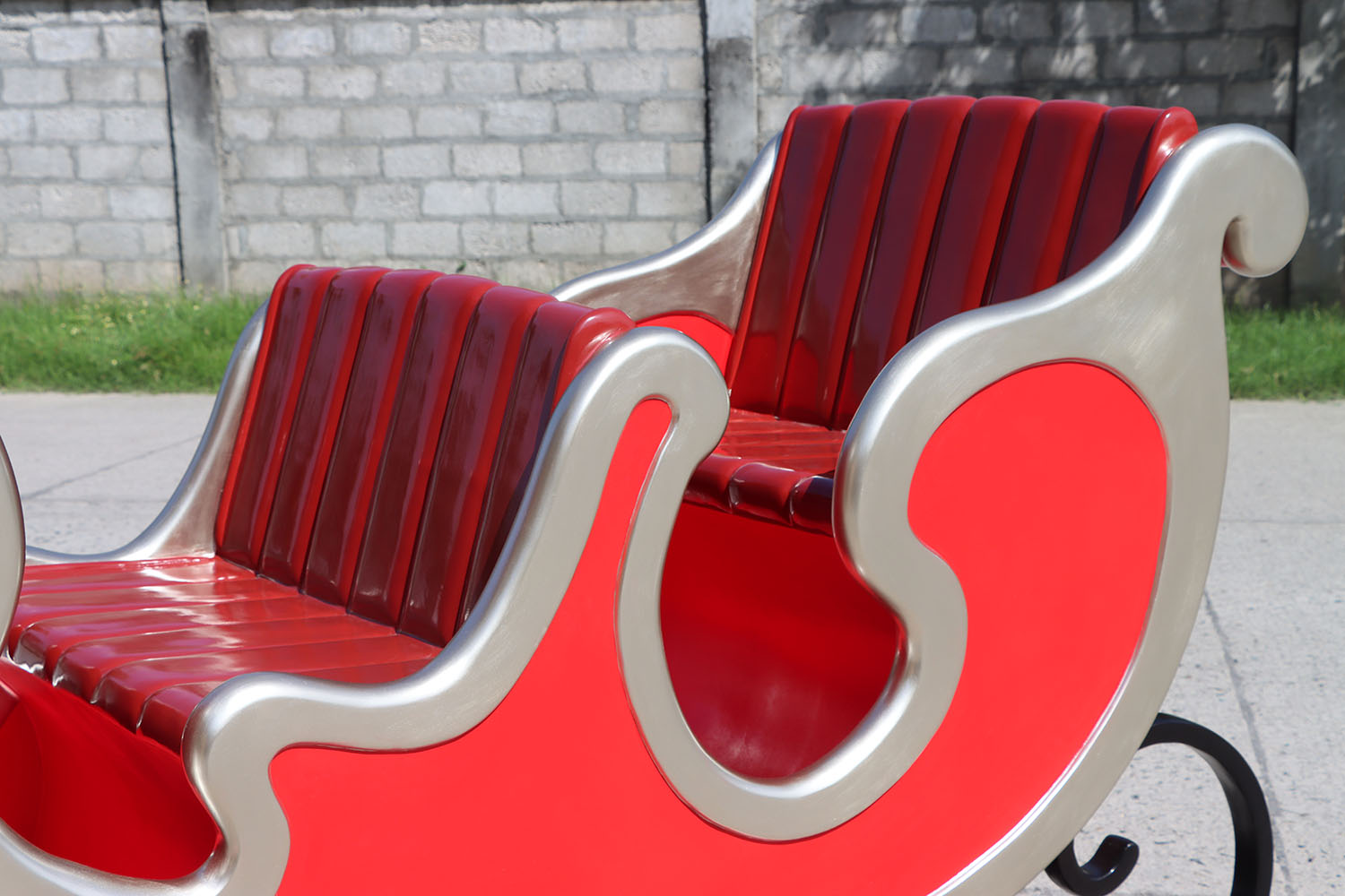 Natureworks Australia Christmas Santa's Sleigh – 4 Seater - Image 6