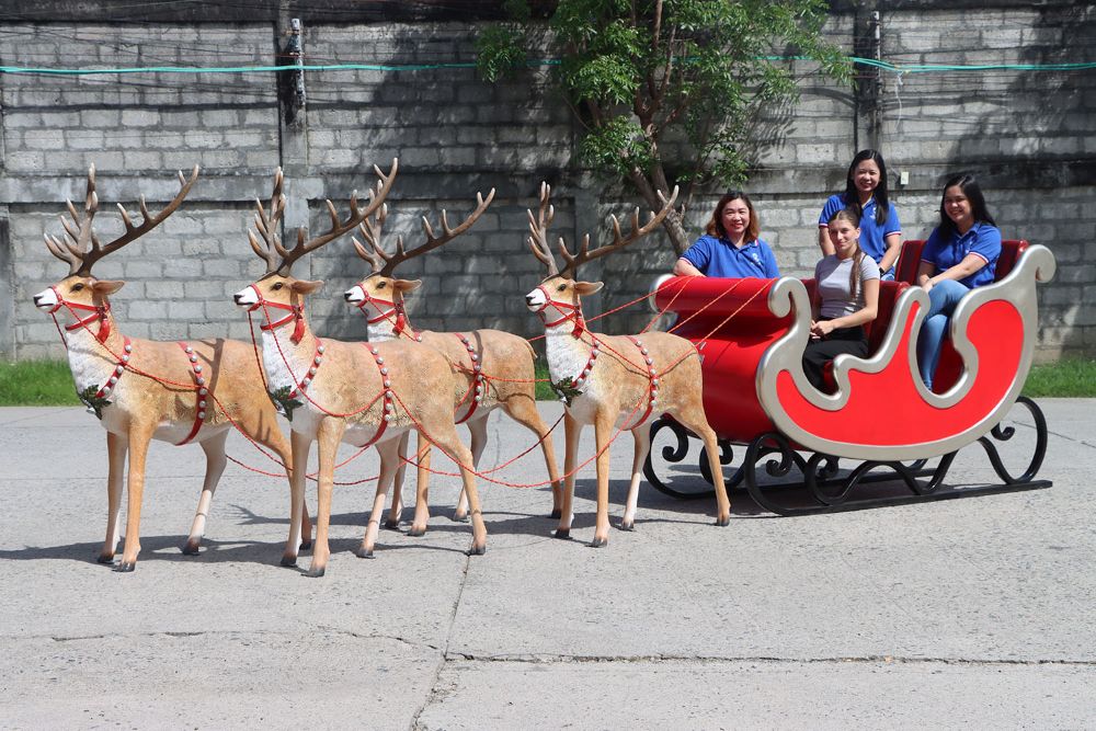 Natureworks Australia Christmas Santa's Sleigh – 4 Seater - Image 3