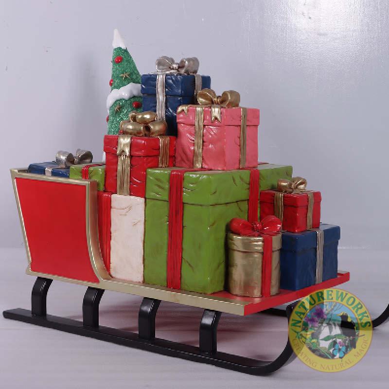 Natureworks Australia Christmas Sleigh with Gifts - Image 2