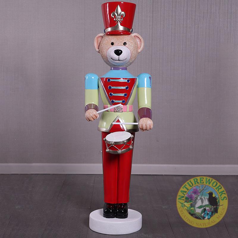 Natureworks Australia Drummer Bear Statue toy soldier Christmas prop – front view