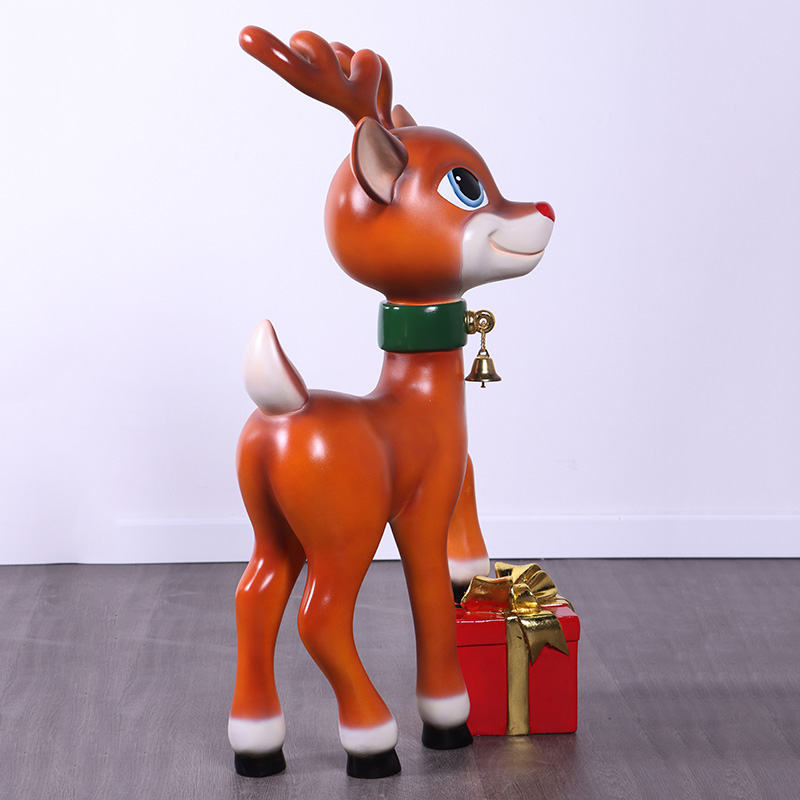 Natureworks Australia Cute Reindeer-with gift-210107- rear angle view