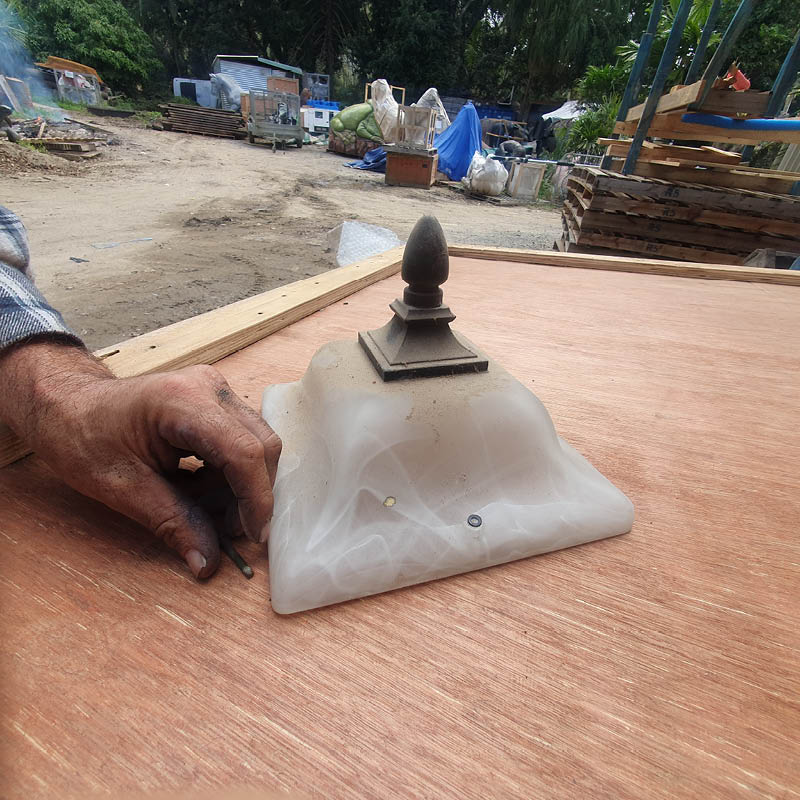 Natureworks Australia Lamp Post with glass shade-220cm-NW-LPost (11)-showing top detail of lampshade