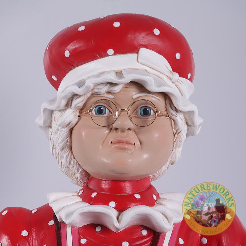 Natureworks Australia Miss Santa 5ft with candle and tray -200176- close up of head