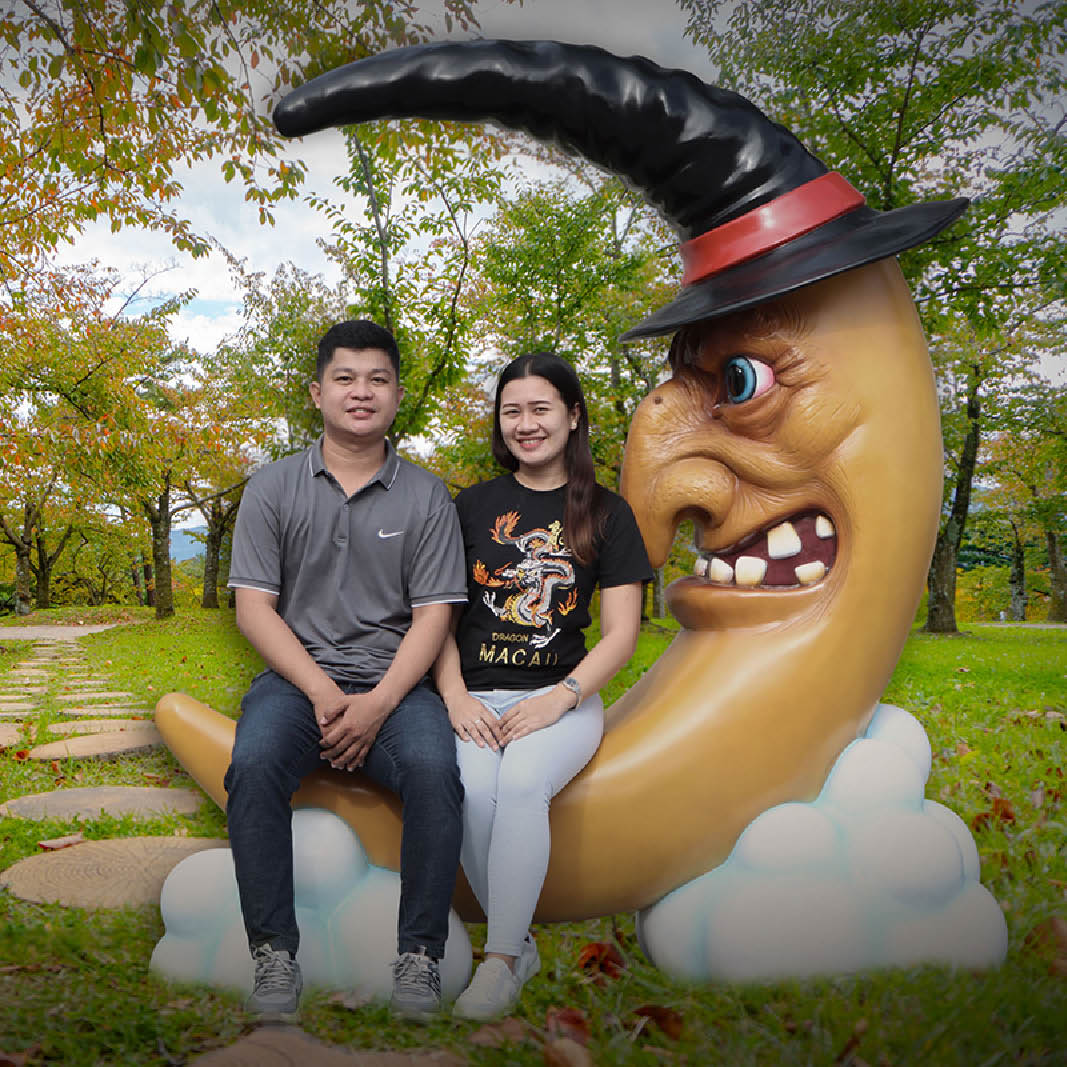 Natureworks Australia Moon Witch Bench - Image 4