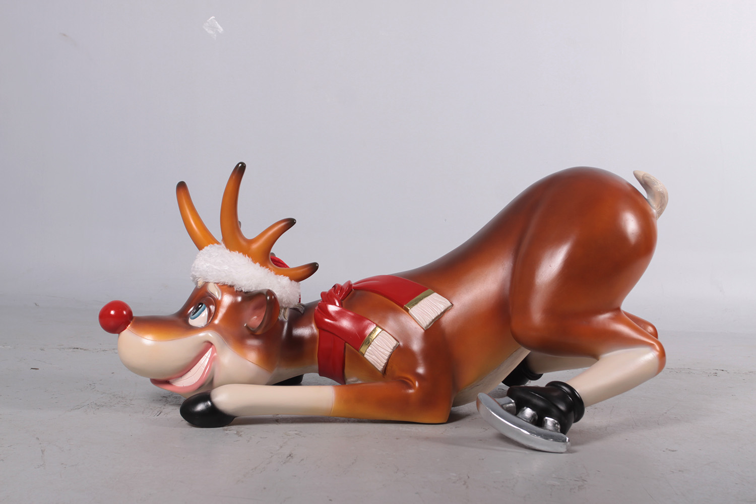 Natureworks Australia Reindeer Funny Skating- 170078 side view looking left