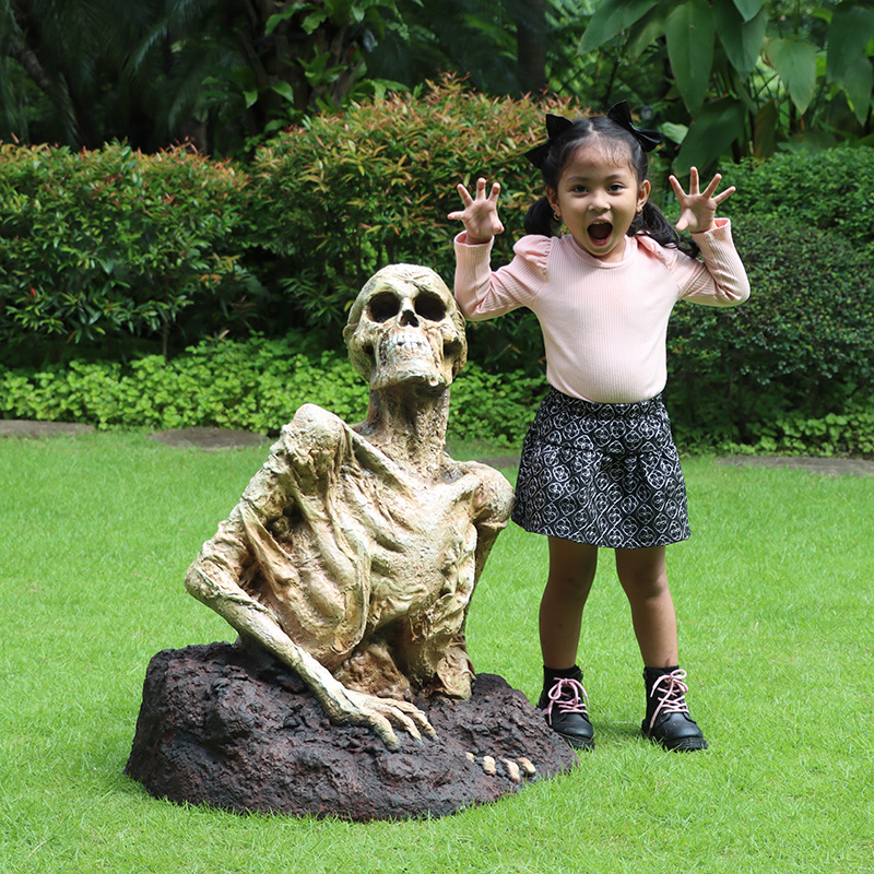 Zombie Brothers-Tarman-Halloween Prop-Shown with child-240174