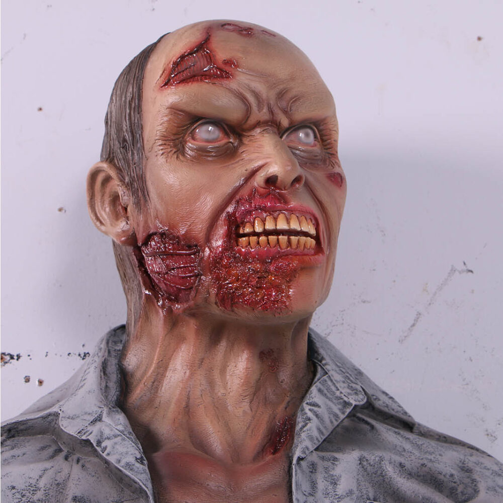 Zombie Wall decor Halloween prop - 140104- head close up front view