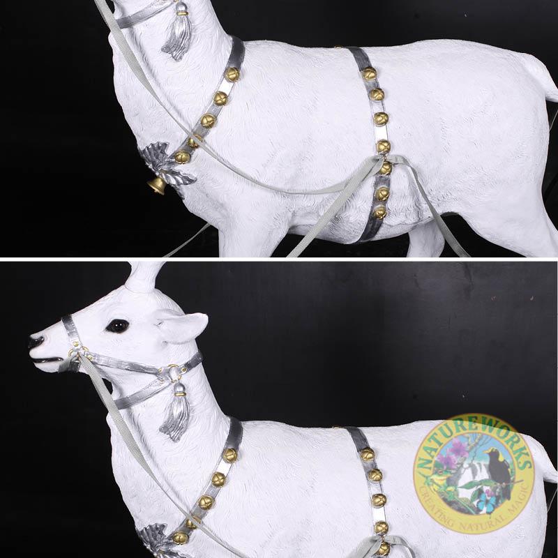 Natureworks Australia Christmas sleigh - Jumbo white-110096W- showing close up of white reindeers