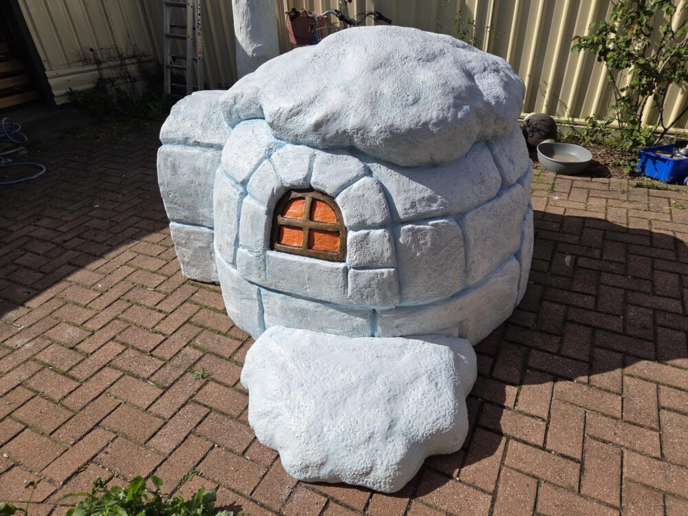 Igloo - custom sculpture by Natureworks designer - L 2m x W 2m x H 1.5m- - showing little window